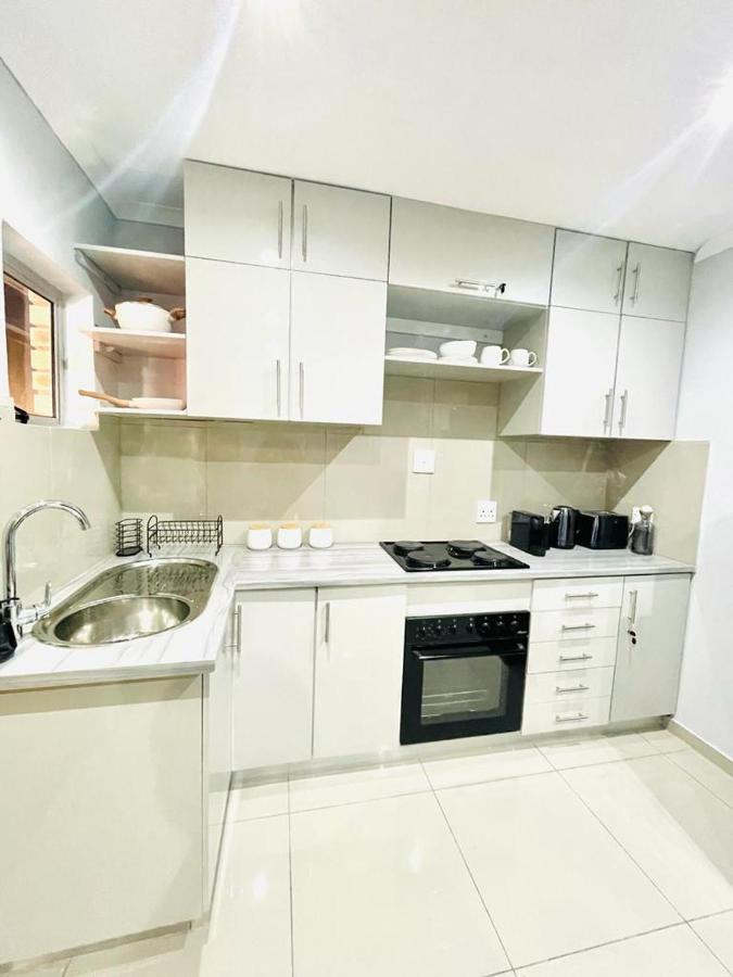 Trendy, Comfortable 1 Bedroom Apartments In Mthatha Exterior foto