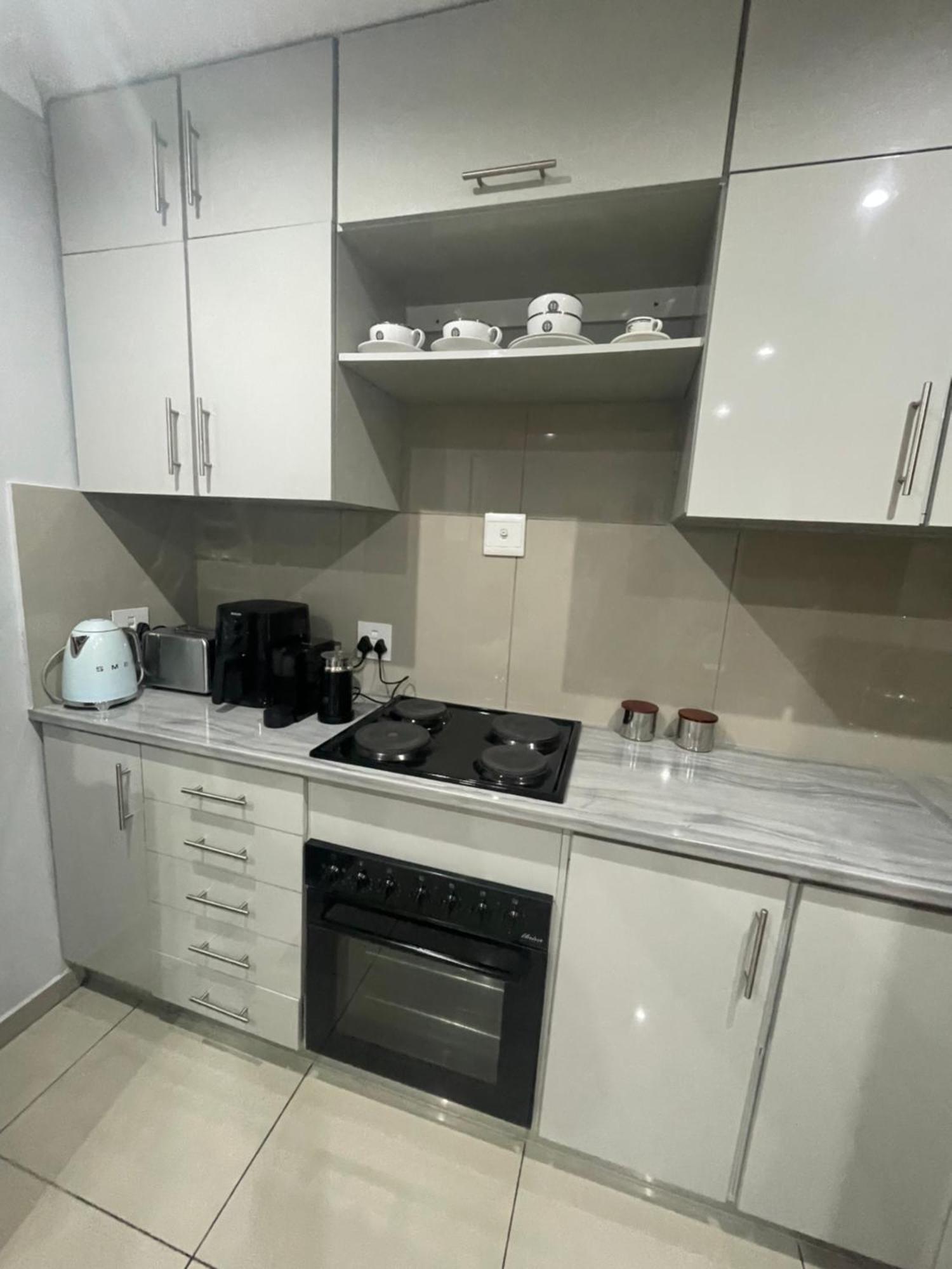Trendy, Comfortable 1 Bedroom Apartments In Mthatha Exterior foto