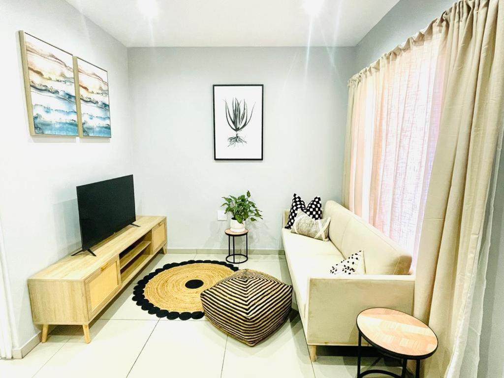 Trendy, Comfortable 1 Bedroom Apartments In Mthatha Exterior foto